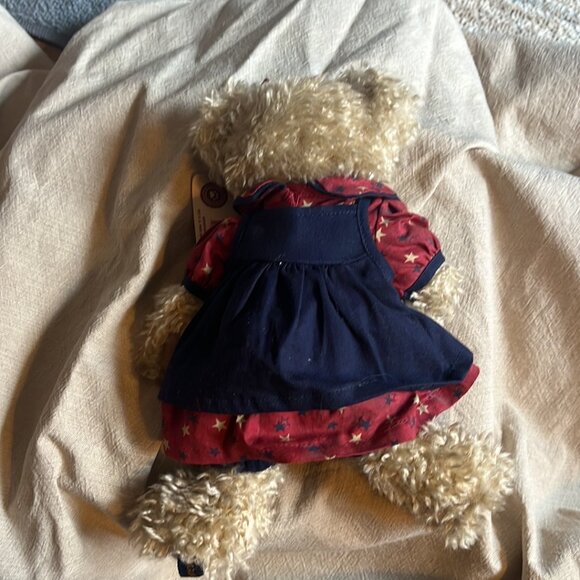 Boyd's Bear - Picture 5 of 5